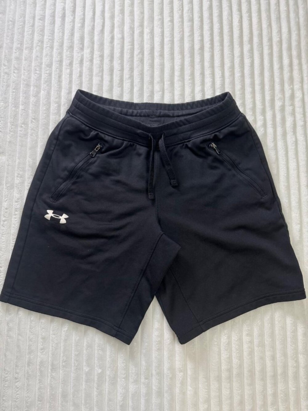 Under Armour Black Atheltic Shorts‎ Boys Size YLG Zip Pockets
